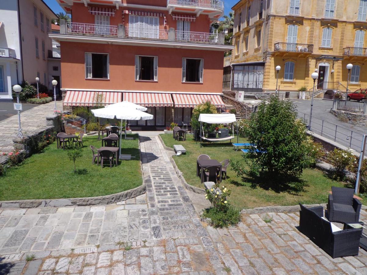 Hotel Villa Maria Sanremo Esterno foto