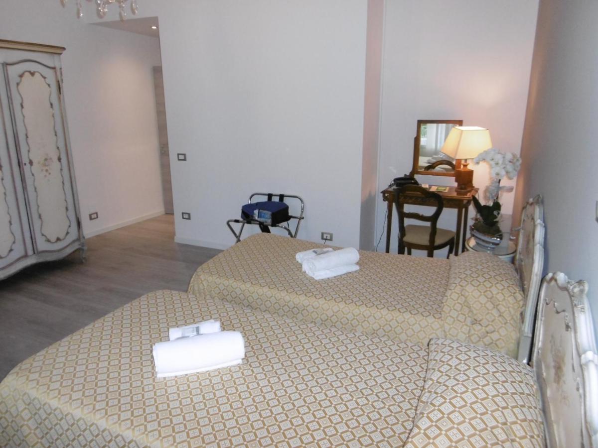 Hotel Villa Maria Sanremo Esterno foto