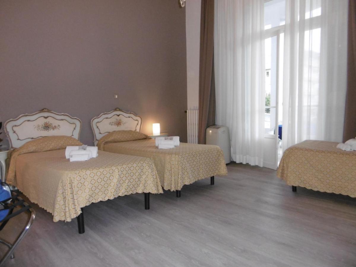 Hotel Villa Maria Sanremo Esterno foto