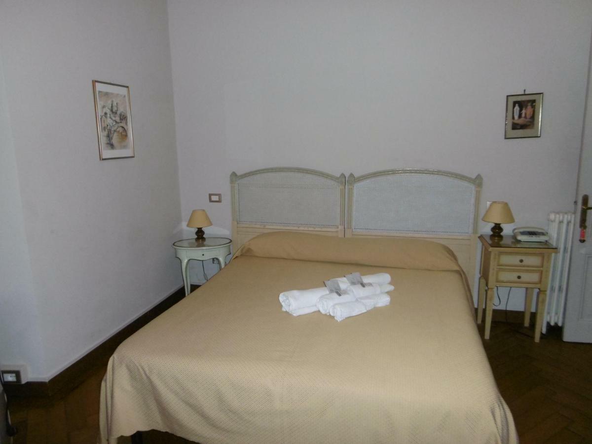 Hotel Villa Maria Sanremo Esterno foto