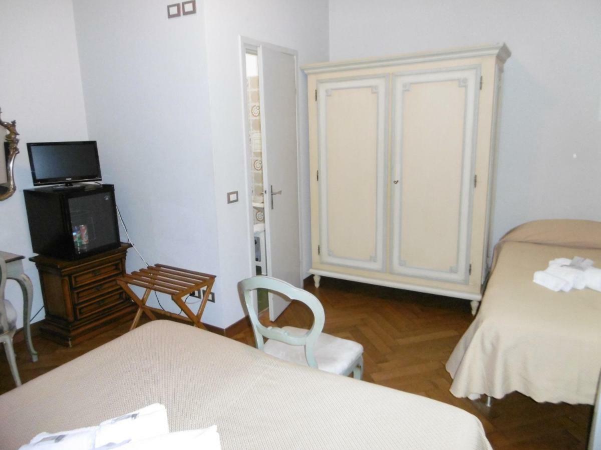 Hotel Villa Maria Sanremo Esterno foto